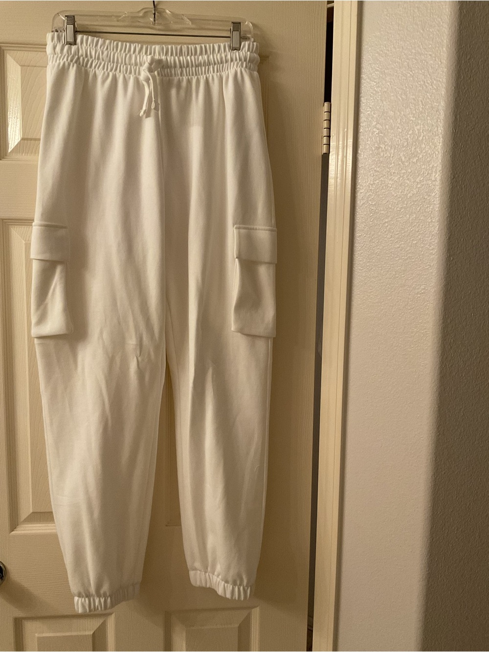 Zara Off-White Elastic Waist Jogger Pants